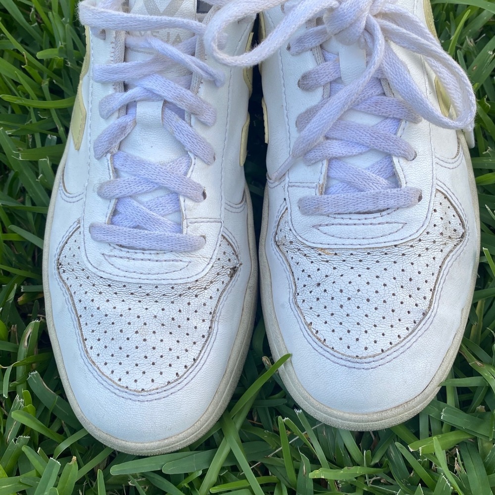 Veja V-10 Leather Sneakers White Yellow Peach Womens 9 EUR 40 Low Top Trainers - Picture 3 of 10